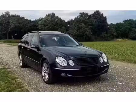 Mercedes-Benz Classe E E 200