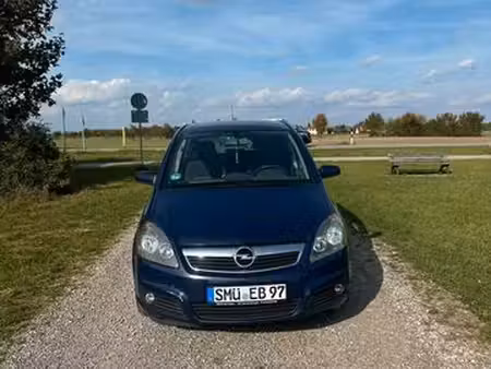 Opel Zafira 2.2 150 Cosmo