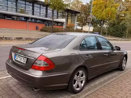 Mercedes-Benz Classe E E 230 2.5