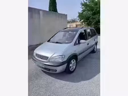 Opel Zafira 2.0 Elegance