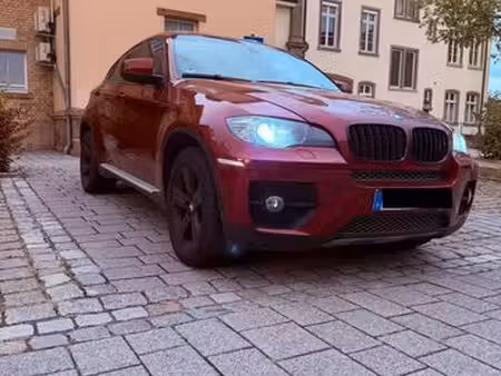BMW X6 30d 3.0 235