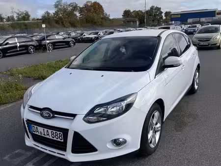 Ford Focus 1.6 125 Champions Edition