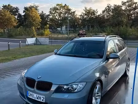 BMW Série 3 320i 2.0
