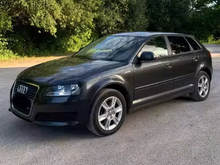Audi A3 1.6 102 Ambiente