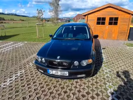 BMW Série 3 318i 2.0 143