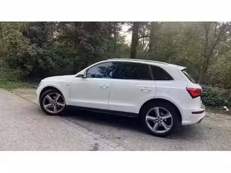 Audi Q5 2.0 TDI 143