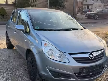 Opel Corsa 1.2 80