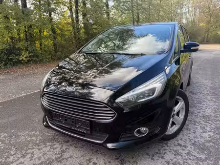 Ford S-Max 2.0 240 Titanium