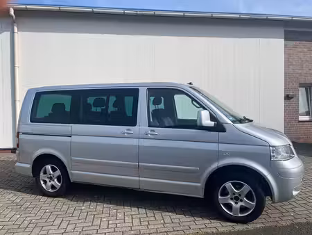 Volkswagen Transporter T5 2.5 TDI 174