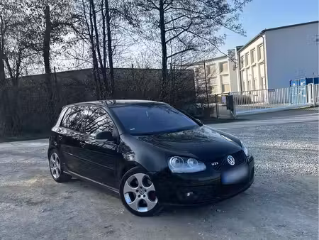 Volkswagen Golf GTI 2.0 200