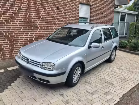 Volkswagen Golf 1.4 75