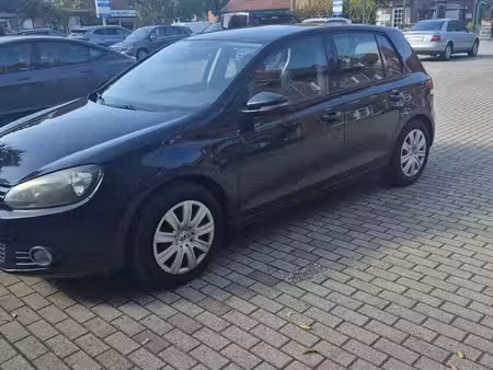 Volkswagen Golf 1.6 TDI 105