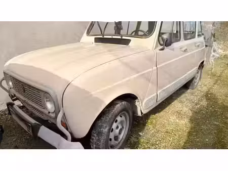 Renault R4 4L