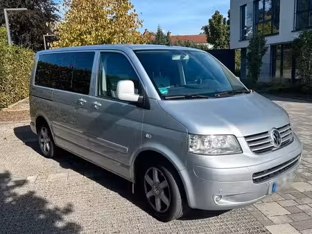 Volkswagen Transporter T5 2.5 TDI 174