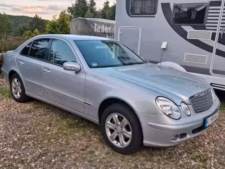 Mercedes-Benz Classe E E 220 2.1 150