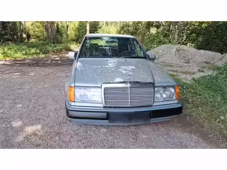 Mercedes-Benz Classe E 200 E