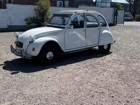 Citroën 2CV 