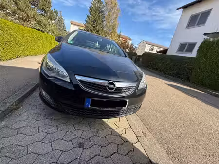 Opel Astra 1.4 140