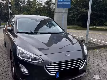 Ford Focus Cool & Connect