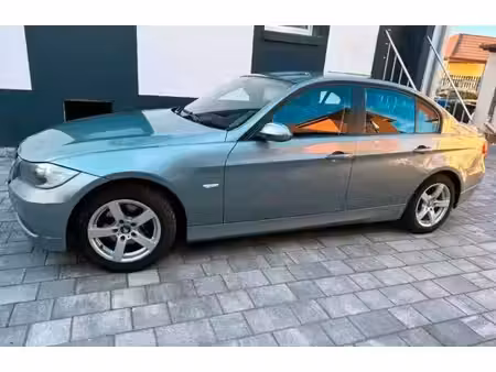 BMW Série 3 320i 2.0 130