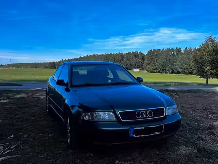 Audi A4 1.6 100