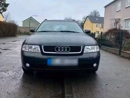 Audi A4 1.8 125