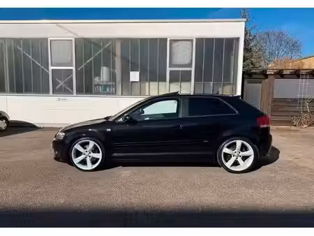 Audi A3 S3 2.0 TFSI 200 S line