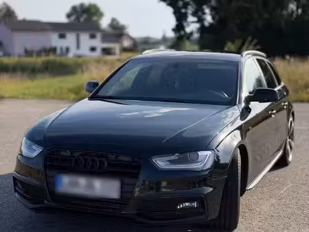 Audi A4 2.0 TDI 177 S line