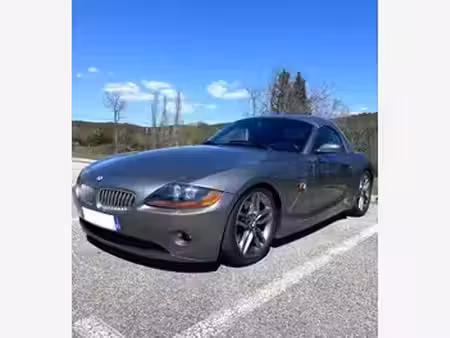 BMW Z4 30i 3.0 231