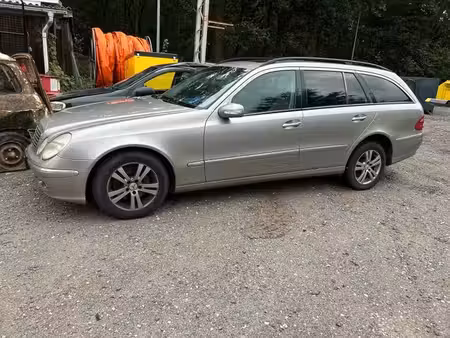 Mercedes-Benz Classe E E 320 150