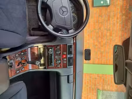 Mercedes-Benz Classe E E 200 136 Elegance