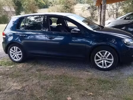 Volkswagen Golf 2.0 TDI 140