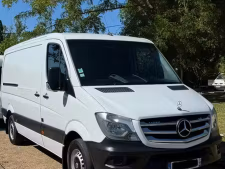 Mercedes-Benz Sprinter V6 3.0 184