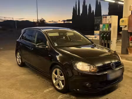 Volkswagen Golf 2.0 TDI 140 R-Line