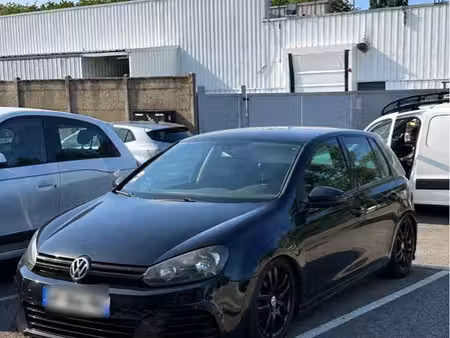 Volkswagen Golf 2.0 TDI 110
