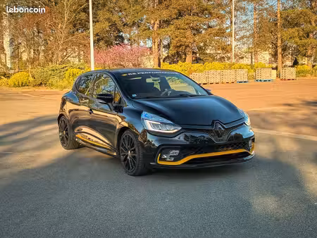 Renault Clio RS 1.6 T 200