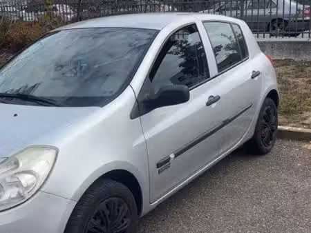 Renault Clio 1.2 75