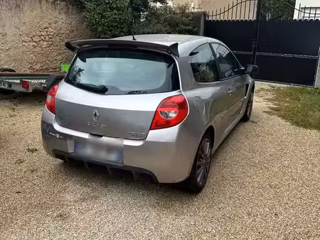 Renault Clio RS 2.0 200