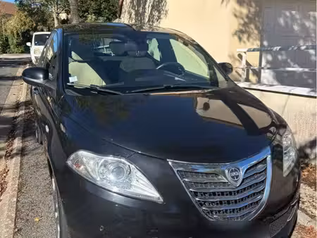 Lancia Ypsilon 1.2 69 Platinum