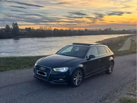 Audi A3 1.6 TDI 105 Ambition Luxe