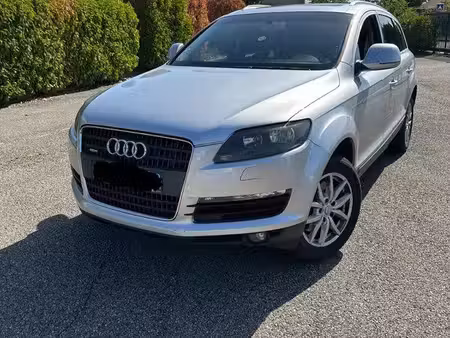 Audi Q7 quattro