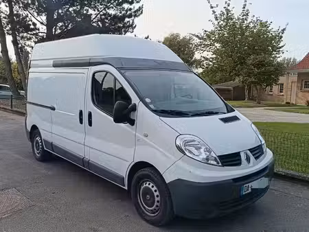Renault Trafic dCi 90