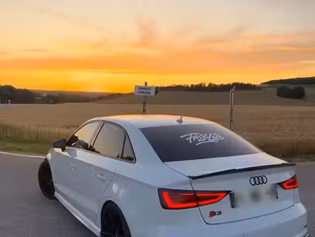 Audi A3 S3 2.0 TFSI 300 quattro