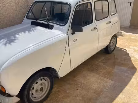 Renault R4 4L