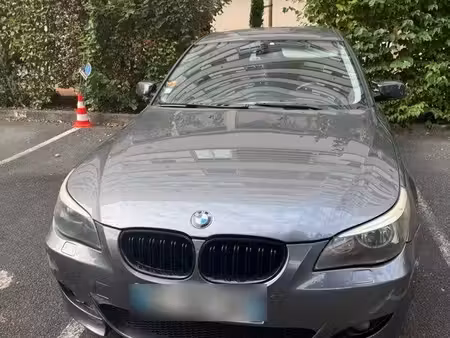 BMW Série 5 530d 3.0 231