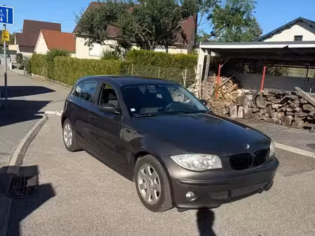 BMW Série 1 118d 2.0 122