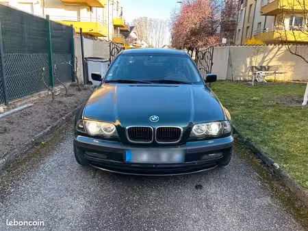 BMW Série 3 320d 2.0 136