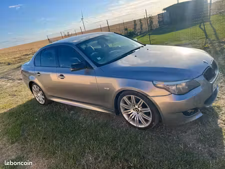 BMW Série 5 530d 3.0 218