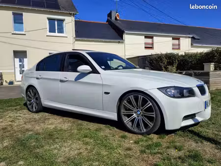 BMW Série 3 323i 2.0 130