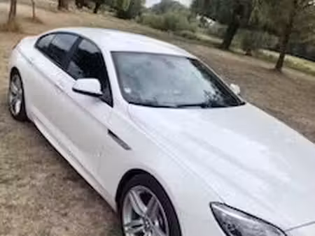 BMW Série 6 650i 4.4 450